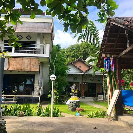 Tudes Homestay Амед Экстерьер фото