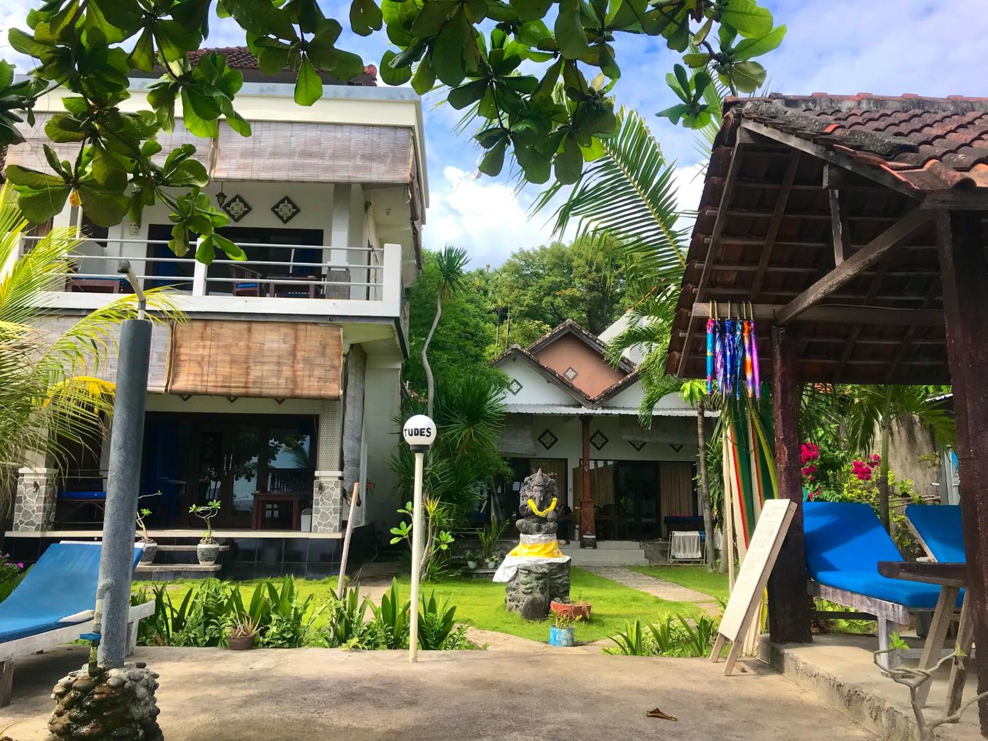 Tudes Homestay Амед Экстерьер фото