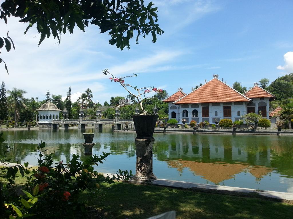 Tudes Homestay Амед Экстерьер фото